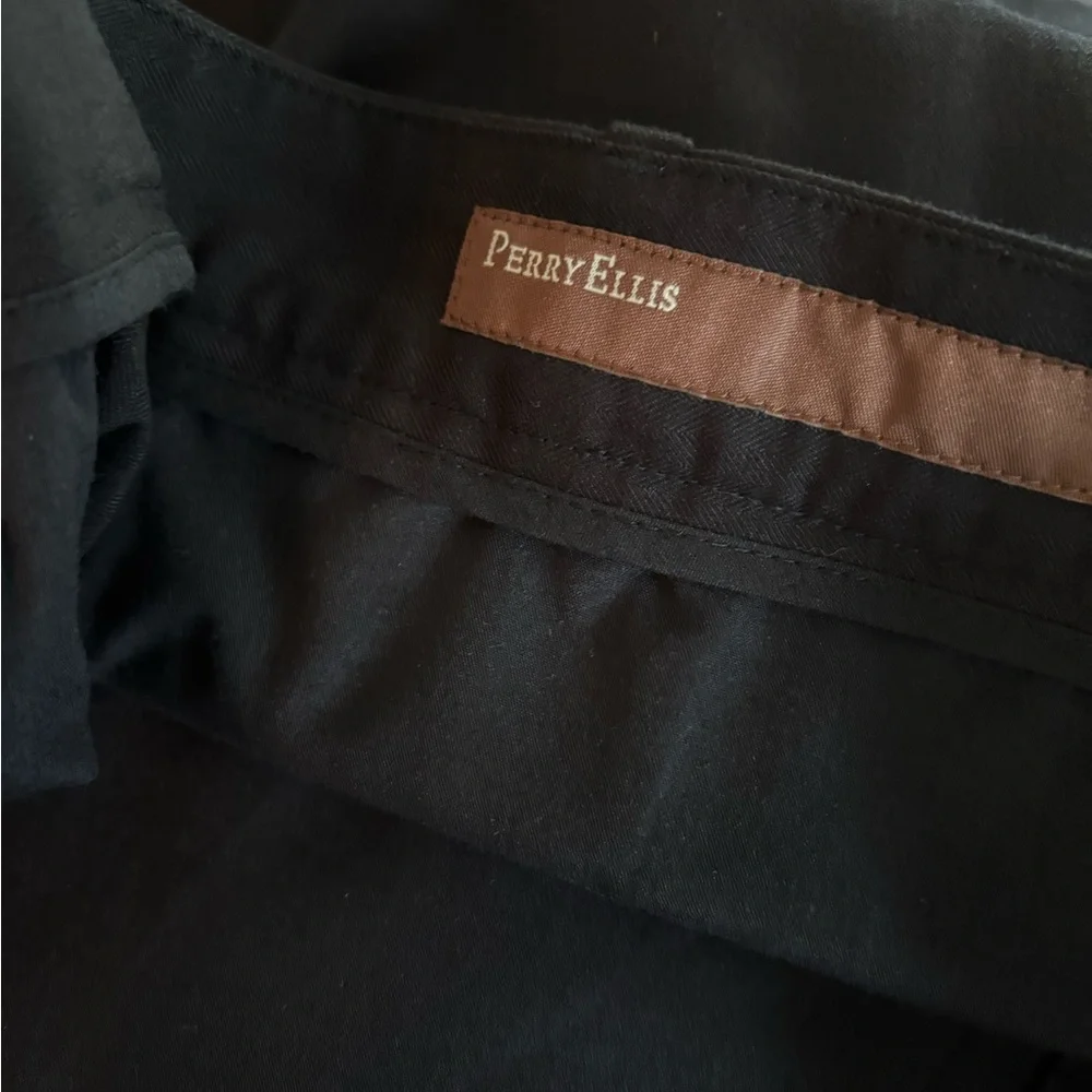 Perry Ellis Trousers size 40 x 32 Black